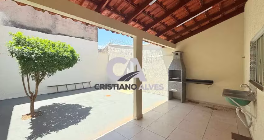Casa usada a venda setor vila maria aparecida de goiânia, próximo supermercado,loja de conveniência,avenidas