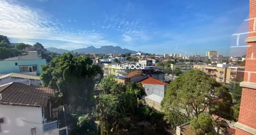 Apartamento para alugar com 50m², 1 quarto, 1 banheiro, 1 vaga de garagem.
