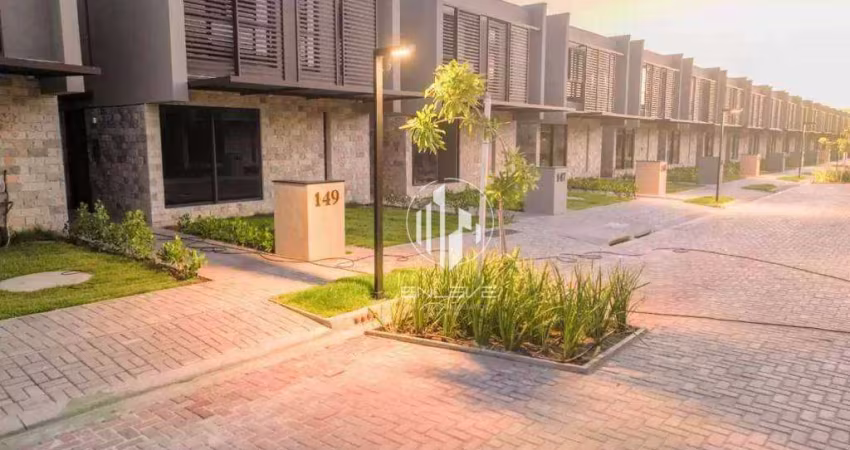 Casa com 3 Suítes em Condomínio Novo em Intermares