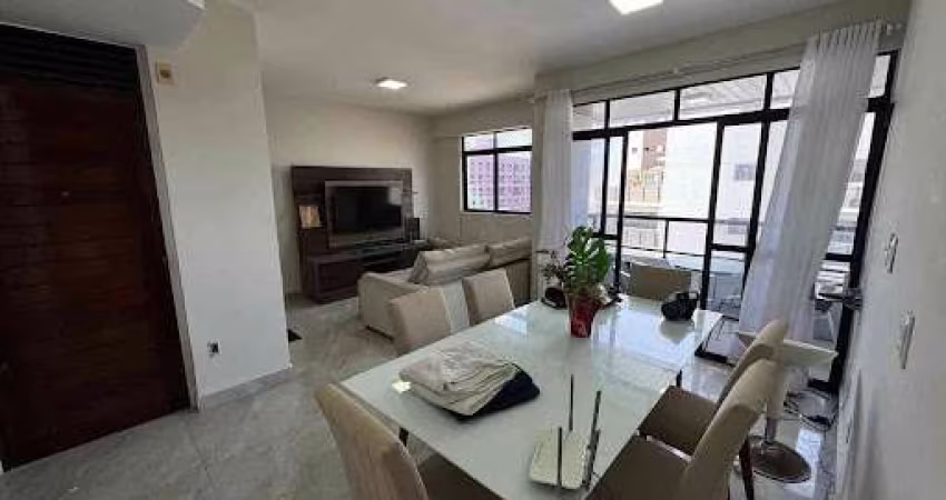 Apartamento de 125m2.com 3 Quartos Sendo 2 Suítes, à 200m do Mar