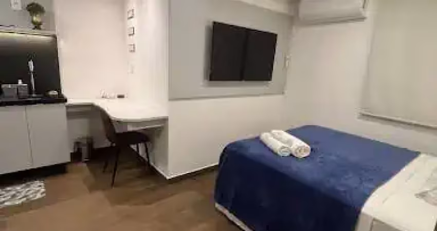 Flat porteira fechada a apenas 300m da praia de tambaú