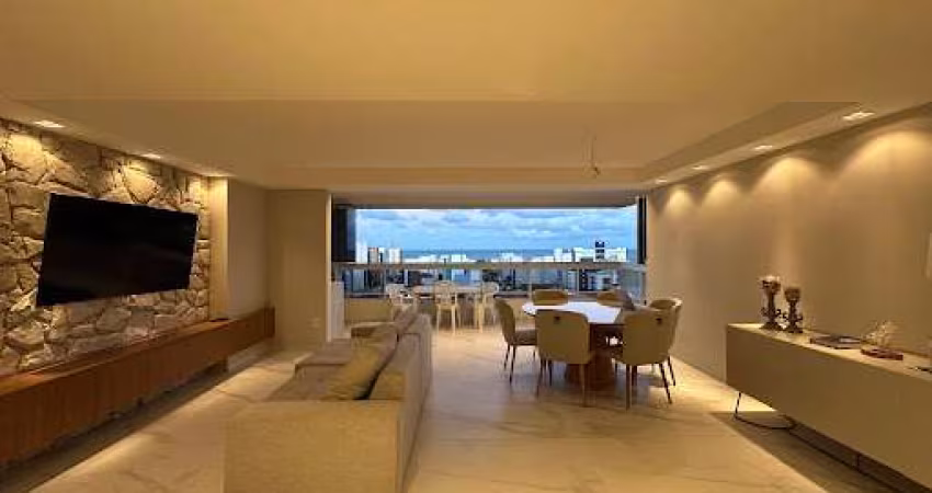 Apartamento de 136m2 com 3 Quartos, Todo Projetado e Com Vista Mar