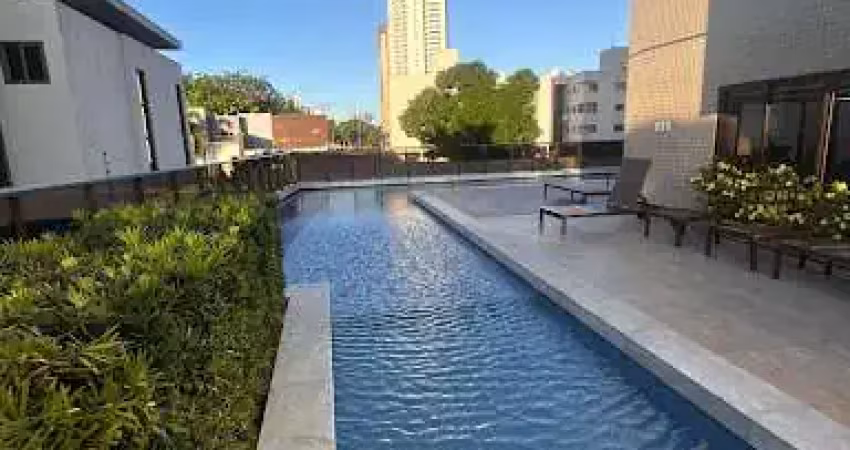 Amplo apartamento de 72m2 com 2 quartos, andar alto, em condomínio club