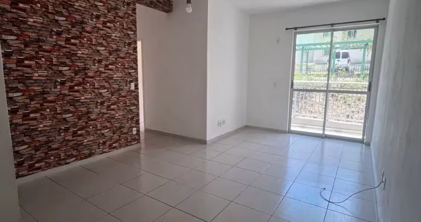 Alugo Apartamento no ALLEGRO  3ºAndar - Av. Torquato tapajós