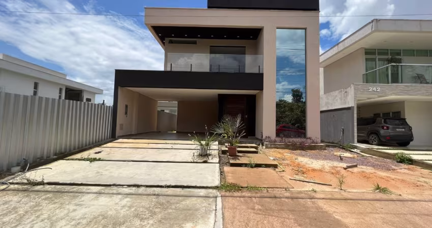 Vendo Casa Duplex no Condomínio Reserva do Parque