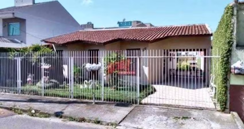 Casa para Venda em São José dos Pinhais, boneca do iguaçu, 3 dormitórios, 3 suítes, 4 banheiros, 2 vagas