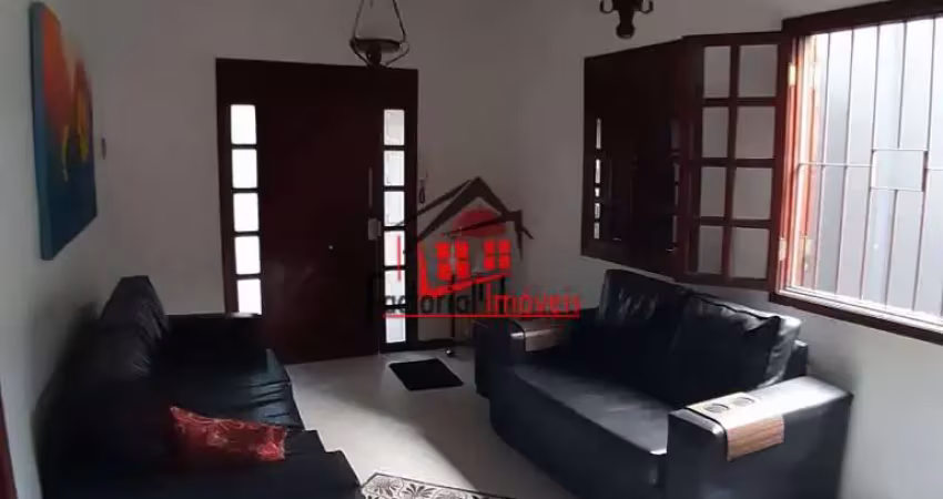 CASA ESTILO COLONIAL COM PISCINA - 4 QUARTOS DUAS SUÍTES -  BH