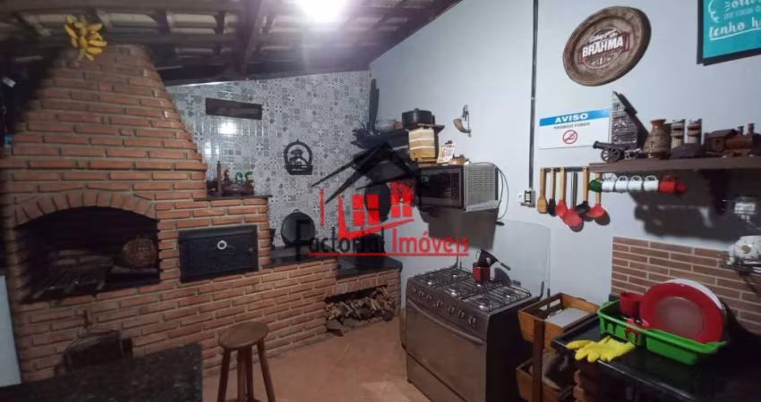 Casa com 4 quartos no Bairro Pedra Azul