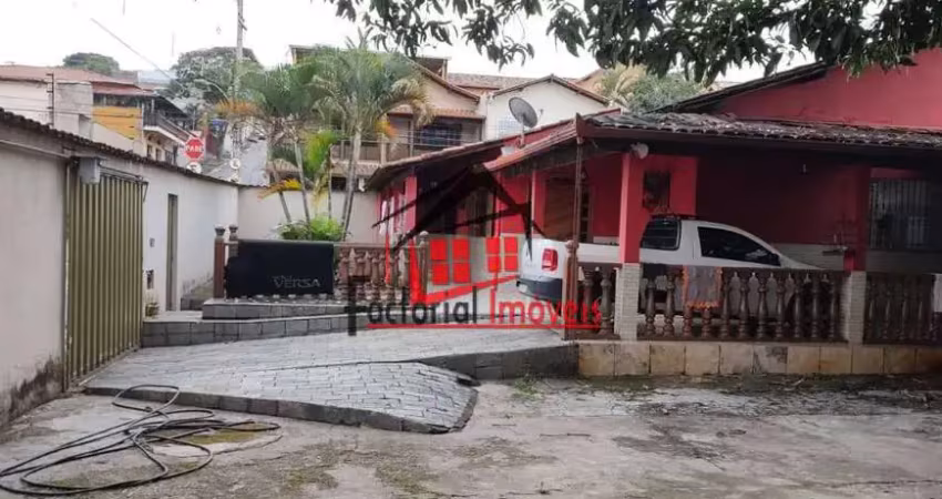 Casa 3 quartos, suíte, quintal, bairro coqueiros, bh, financio.