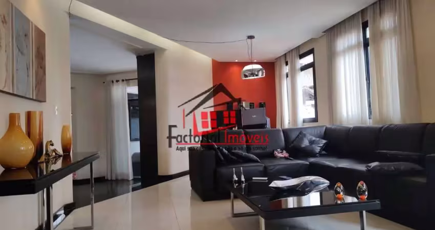Area privativa de 4 quartos de aproximadamente 300m² no bairro castelo