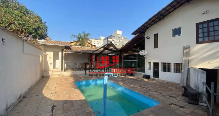 Casa com 3 quartos à venda na Rua Castelo Serpa, Castelo, Belo Horizonte