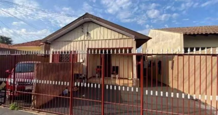 Casa com 3 quartos à venda na Vila Casoni, Londrina 