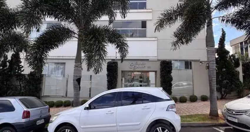Apartamento com 3 quartos para alugar no Centro, Cambé 