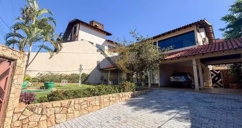 Casa com 4 quartos à venda no Champagnat, Londrina 