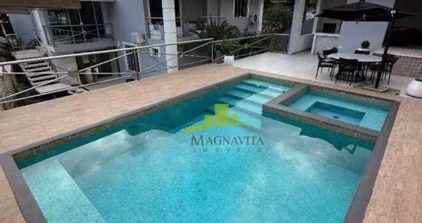 Parque costa verde | casa | 540m² | 5/4 | 4 suítes sendo 2 com hidromassagem | sala tv | sala jogos | piscina | área gourmet | piatã