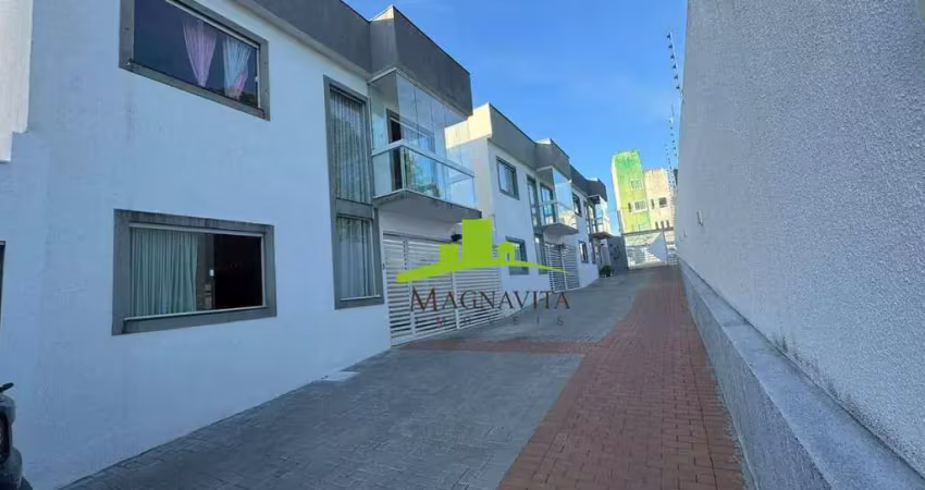 Miragem. casa à venda em condomínio fechado, 169m², 3 suítes, closet, varanda, área gourmet privativa, móveis planejados, 2 vagas, próxima a vilas
