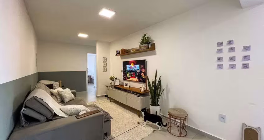 Apartamento com 2 dormitórios 1 suíte e 2 vagas – vista livre no canto do forte