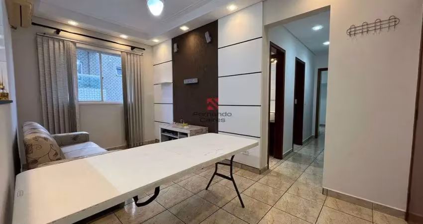 Apartamento 2 dormitórios mobiliado no canto do forte – próximo à mallet