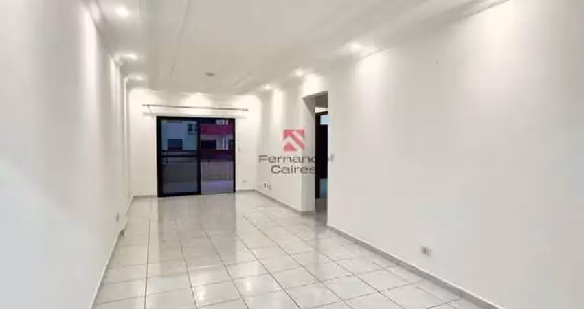 Apartamento amplo com vista para o mar a 100m da praia 3 dorm 2 suítes na tupi