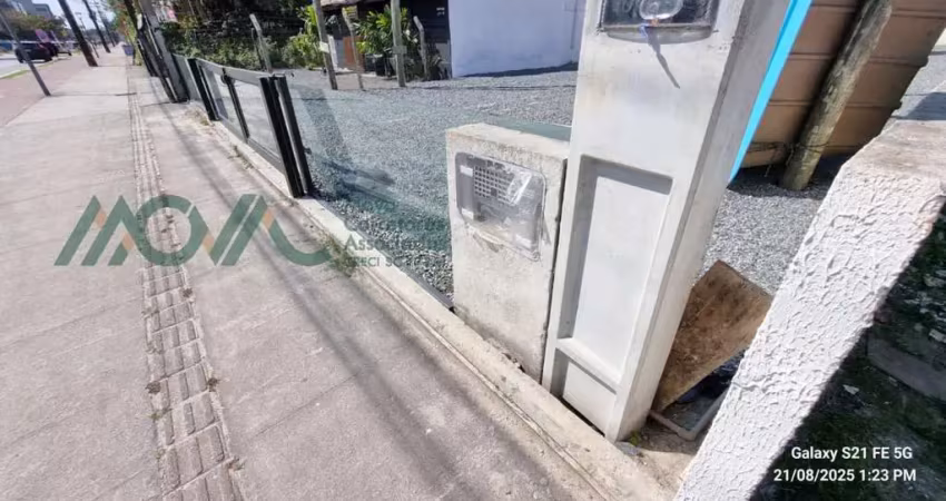 Alugo terreno na avenida celso ramos n° 511 - balneário cambiju