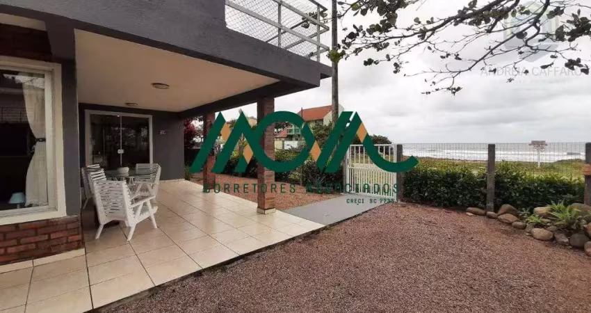 Sobrado beira mar em itapoá com 4 suítes - pé na areia