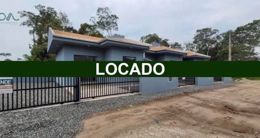 Aluguel mensal - casa nova em itapoá, esquina, com 2 quartos