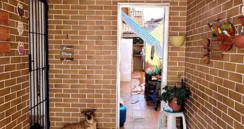 Casa 2 dormitórios no Jardim Imperador – Praia Grande!