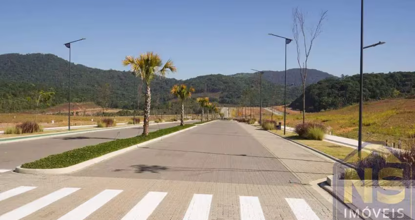 Terreno à venda no Municípios, Balneário Camboriú 