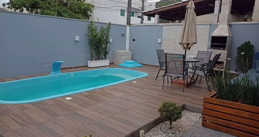 Casa no bairro santa regina em itajaí santa catarina