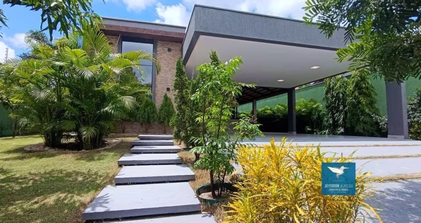 Casa Plana Solta de Alto Padrão com Móveis Projetados na Região Central do Eusébio, 03 Quartos, 250m2, Suíte Master Com Gabinete, 03 Vagas Cobertas