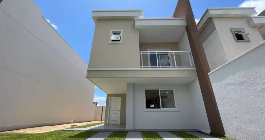 Casa duplex / sobrado nova com amplo terreno em rua sem saída no centro do eusébio, 04 suítes, 155m2, lote 226m2, 04 vagas