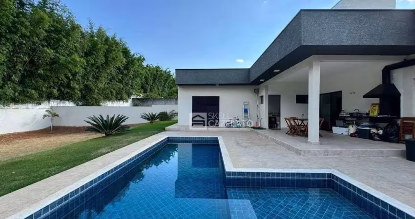 Casa térrea em condomínio fechado com 3 suítes à venda, 190 m² por R$ 1.620.000 - Shamballa I - Atibaia/SP