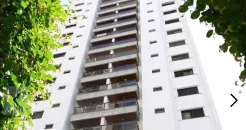Apartamento com 03 dormitórios 01 suite