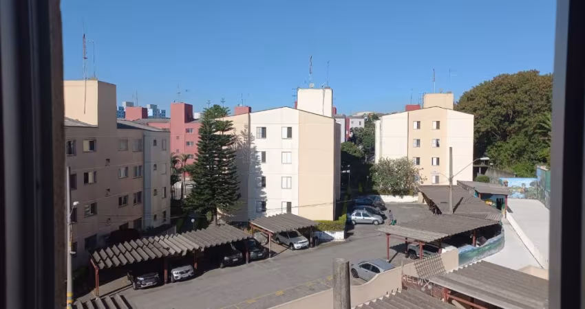 Apartamento com 02 dormitórios e vaga