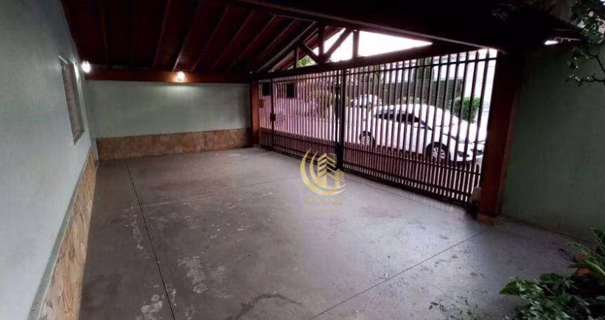 Casa com 3 dormitórios à venda, 182 m² por R$ 480.000,00 - Vila São Geraldo - Taubaté/SP