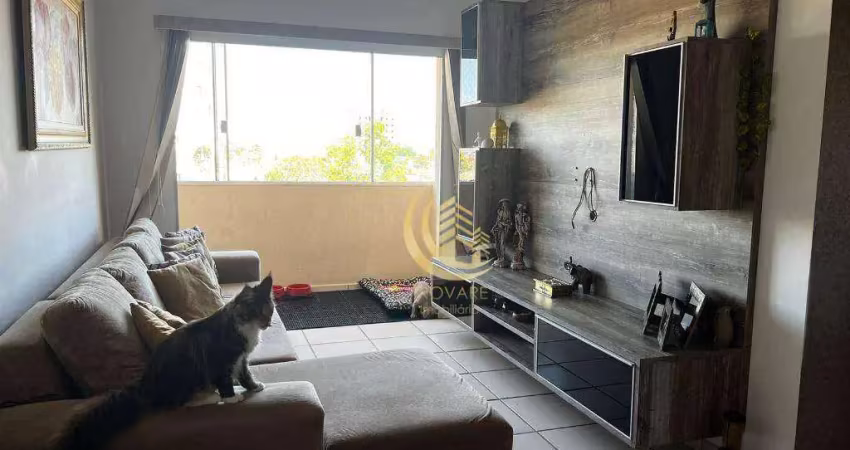 Apartamento com 2 dormitórios à venda, 72 m² por R$ 299.000,00 - Vila São Geraldo - Taubaté/SP