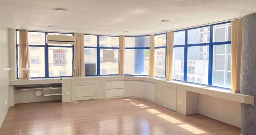 Sala Comercial para Venda em Florianópolis, Centro, 1 banheiro, 1 vaga