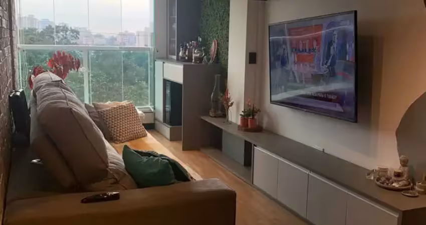 Apartamento com varanda e semi mobiliado a venda/permuta em santo andré-campestre