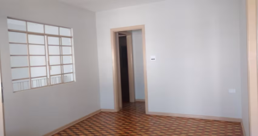 Casa locação com varanda para locação no Parque São Lucas