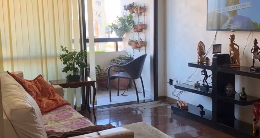 Apartamento com sacada e semi mobiliado a venda em São Bernardo do Campo-Nova Petrópolis