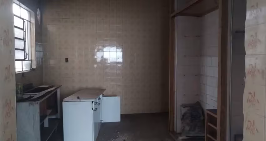 Casa a venda/permuta, excelente oportunidade para investidor/construtora na vila prudente
