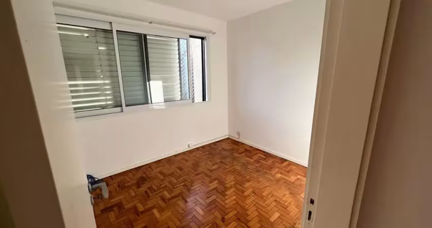 Apartamento semi mobiliado para locação na vila mariana