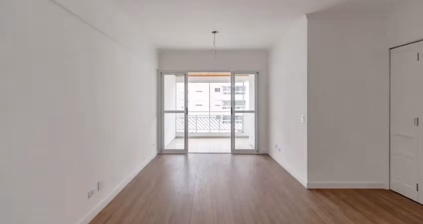 Apartamento semi mobiliado com varanda a venda/permuta na vila romana-são paulo