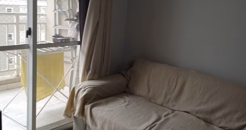 Apartamento com varanda a venda/permuta no Jardim Santa Terezinha-São Paulo
