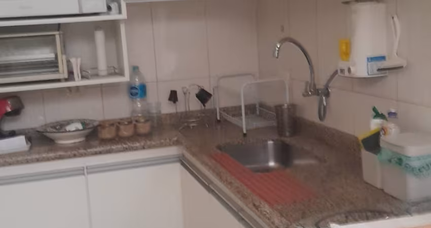 Apartamento SEMI MOBILIADO a venda/permuta na Vila Mariana em São Paulo