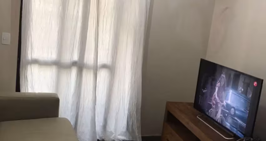 Apartamento semi mobiliado e com sacada para locação no tatuapé em são paulo