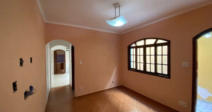 Casa SEMI MOBILIADA E COM ÁREA GOURMET a venda/permuta no Jardim Las Vegas em Santo André
