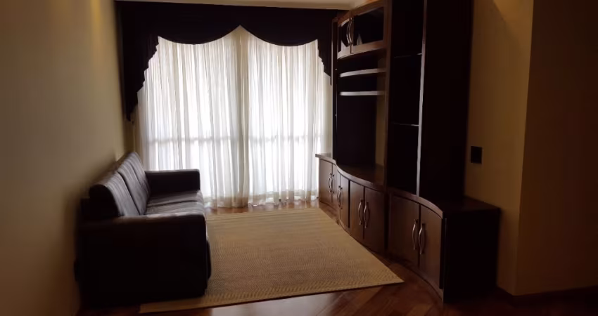 Apartamento MOBILIADO COM VARANDA para locação na Vila Bastos em Santo André