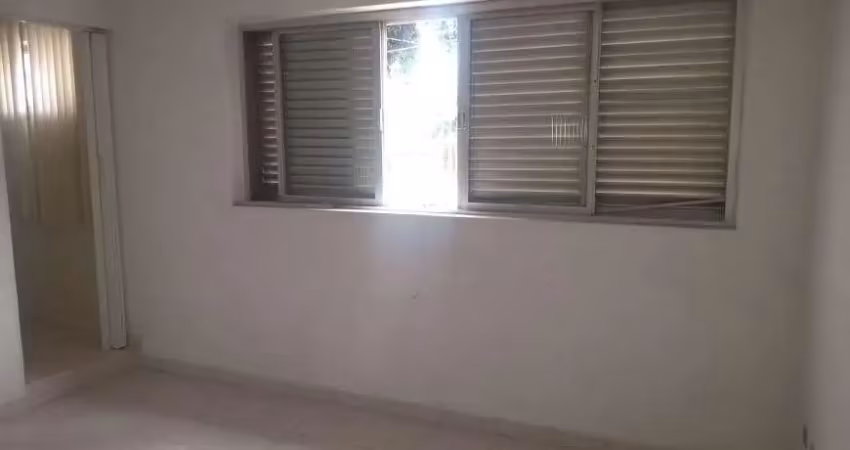 Casa com 2 quartos à venda na Vila Alpina, São Paulo 