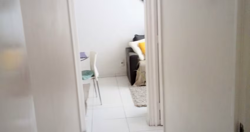 APARTAMENTO À VENDA!!